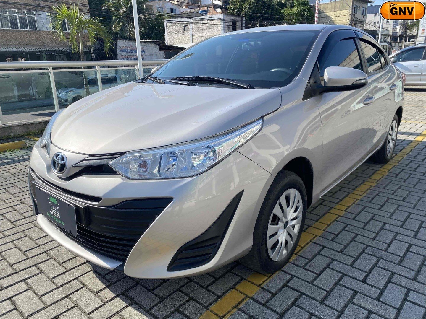 TOYOTA YARIS 1.5 16V FLEX SEDAN XL LIVE MULTIDRIVE