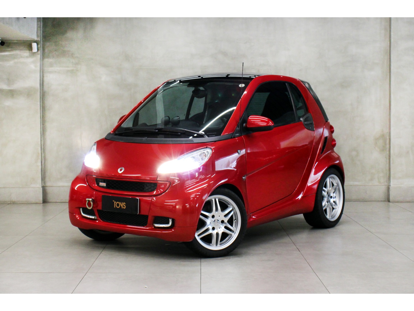 SMART FORTWO 1.0 COUPE 3 CILINDROS TURBO GASOLINA 2P AUTOMÁTICO