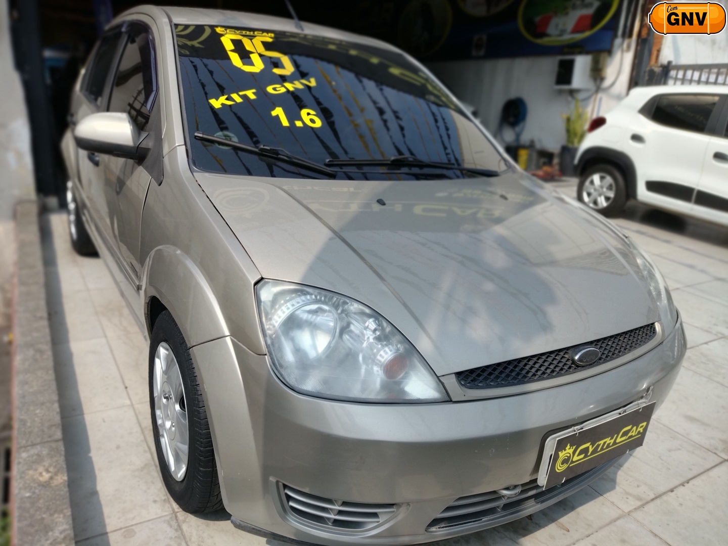 FORD FIESTA 1.6 MPI SEDAN 8V FLEX 4P MANUAL