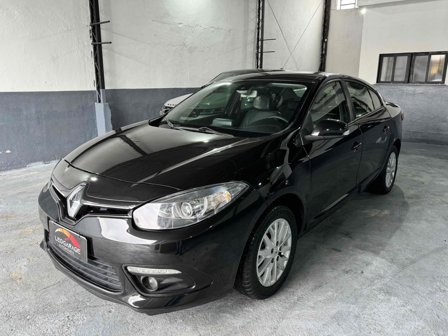 RENAULT FLUENCE 2.0 DYNAMIQUE 16V FLEX 4P AUTOMÁTICO