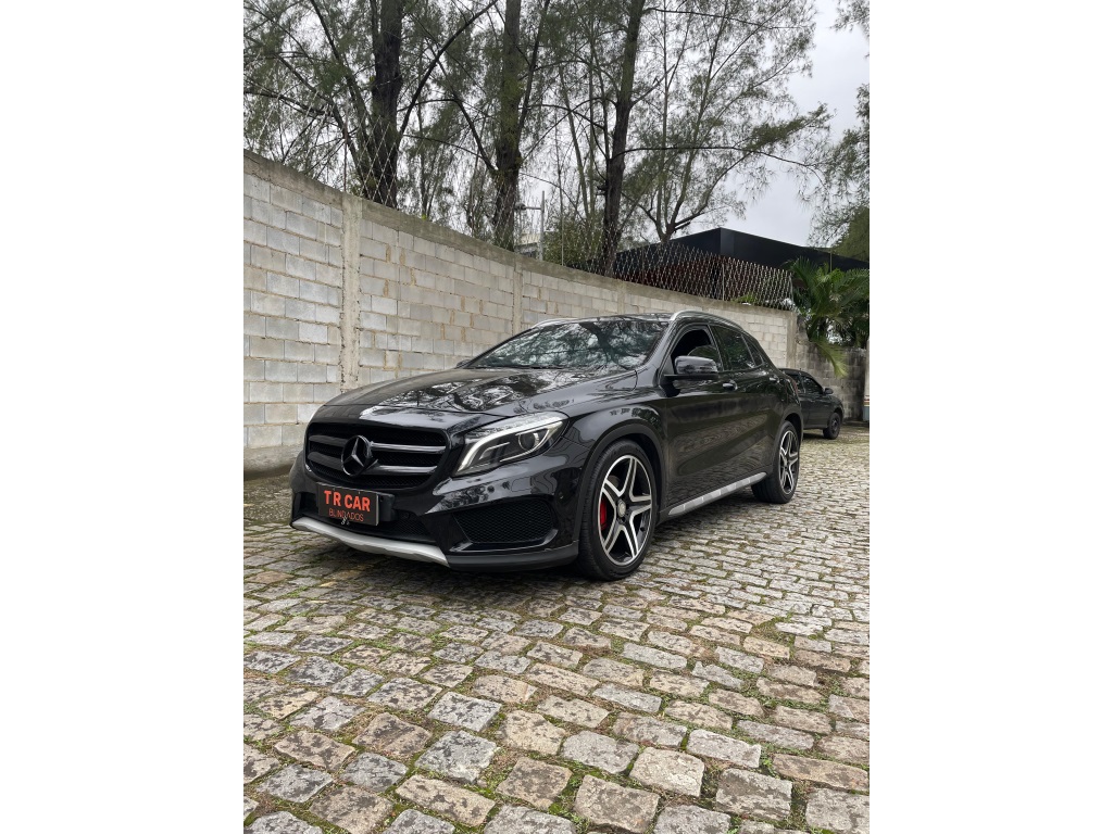 MERCEDES-BENZ GLA 250 2.0 16V TURBO GASOLINA SPORT 4P AUTOMÁTICO