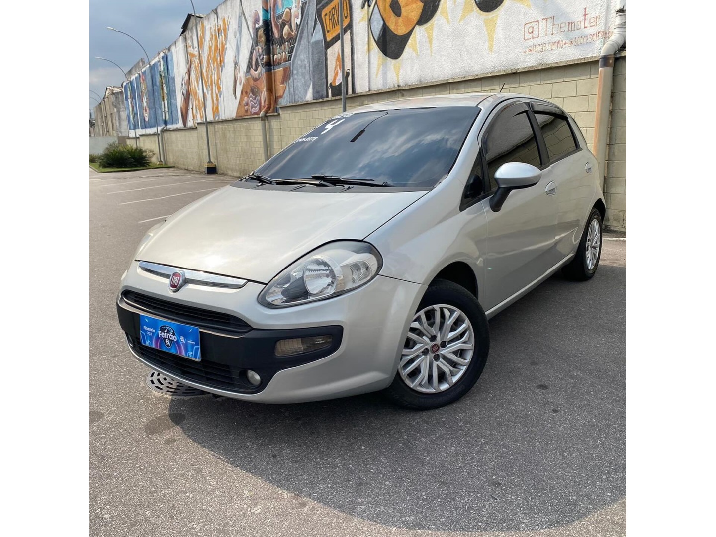 FIAT PUNTO 1.6 ESSENCE 16V FLEX 4P MANUAL