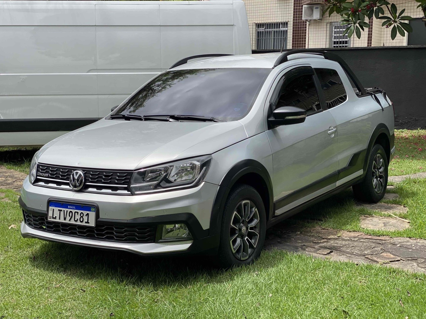 VOLKSWAGEN SAVEIRO 1.6 CROSS CD 16V FLEX 2P MANUAL