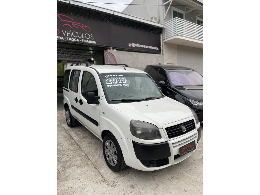 FIAT DOBLO 1.8 MPI ESSENCE 7L 16V FLEX 4P MANUAL