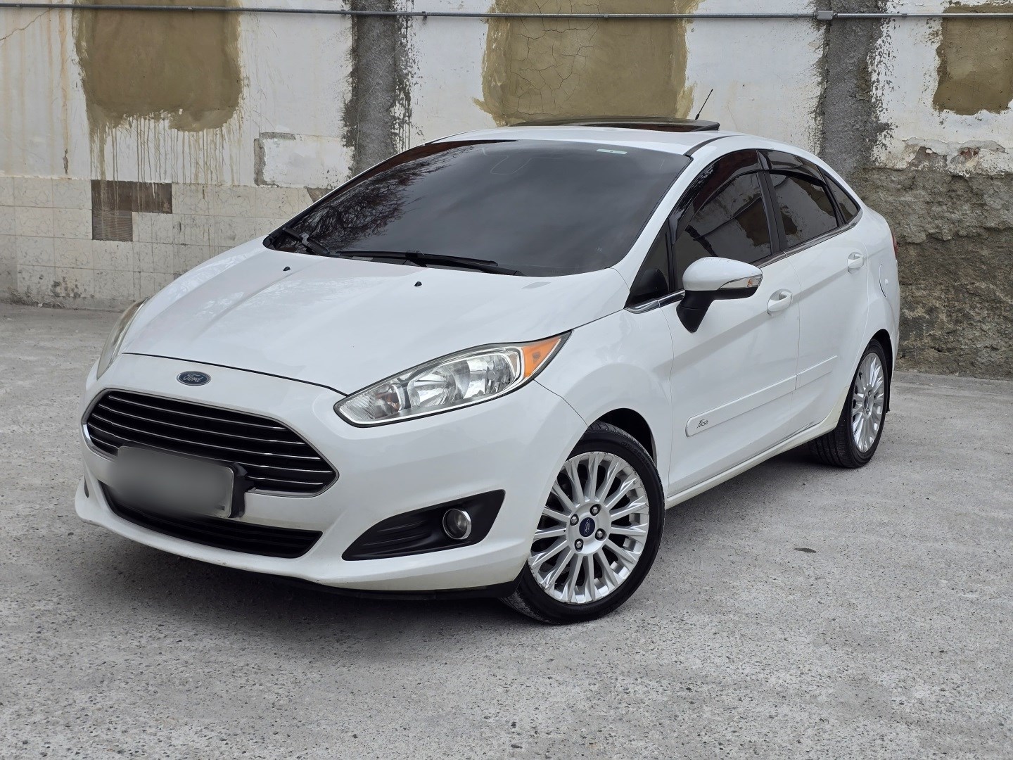 FORD FIESTA 1.6 TITANIUM PLUS SEDAN 16V FLEX 4P POWERSHIFT