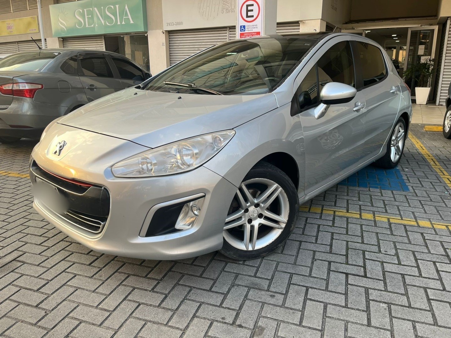 PEUGEOT 308 2.0 ALLURE 16V FLEX 4P AUTOMÁTICO