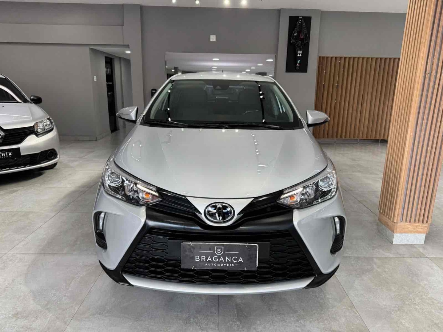 TOYOTA YARIS 1.5 16V FLEX SEDAN XS CONNECT MULTIDRIVE