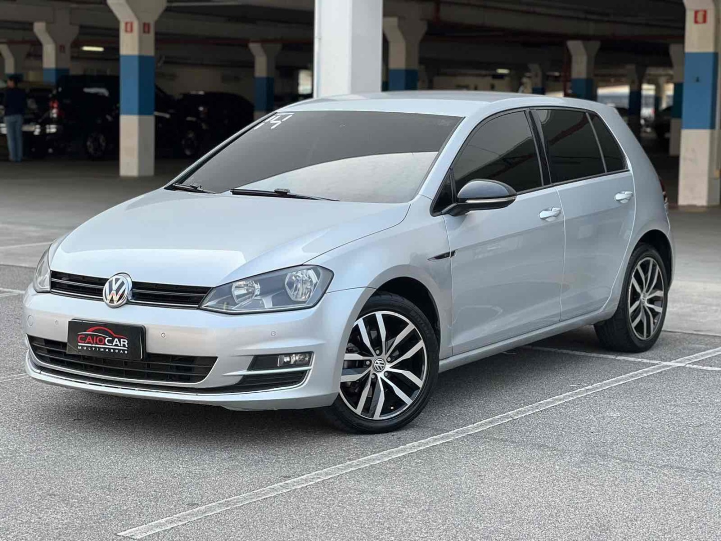 VOLKSWAGEN GOLF 1.4 TSI HIGHLINE 16V GASOLINA 4P AUTOMÁTICO