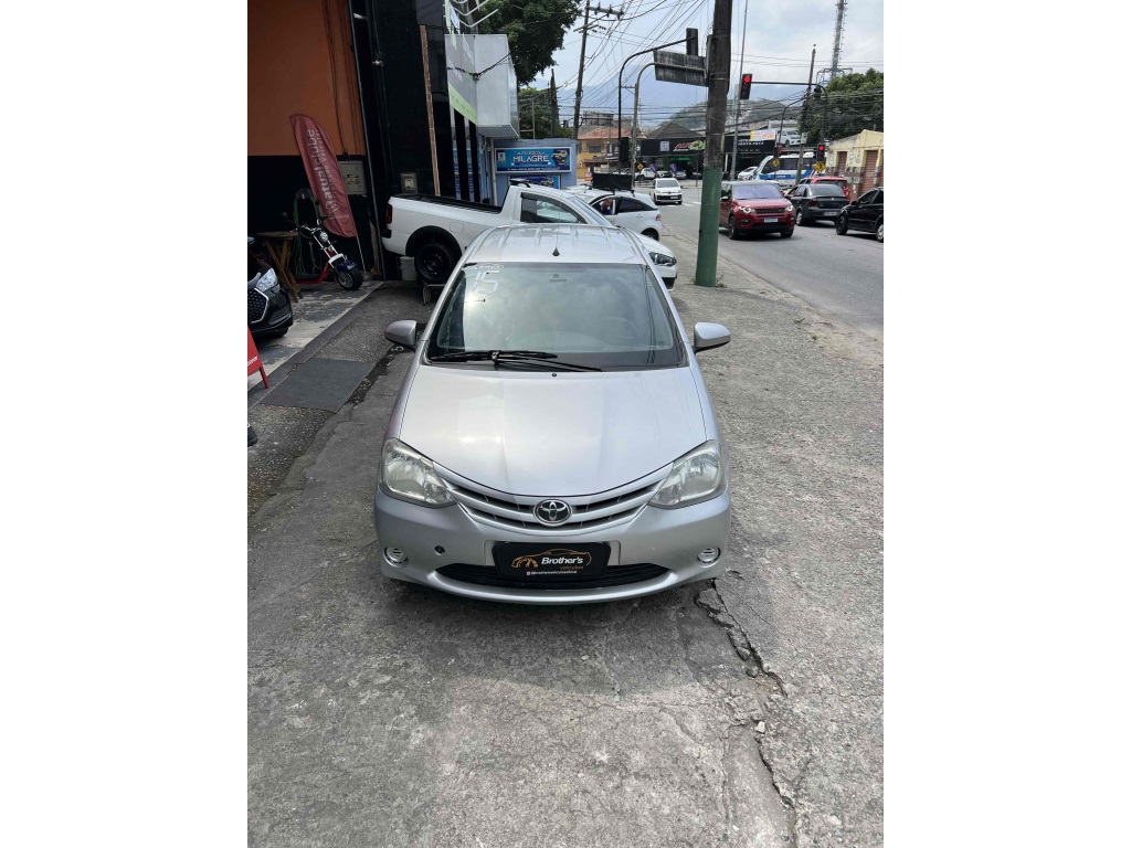 TOYOTA ETIOS 1.3 X 16V FLEX 4P MANUAL