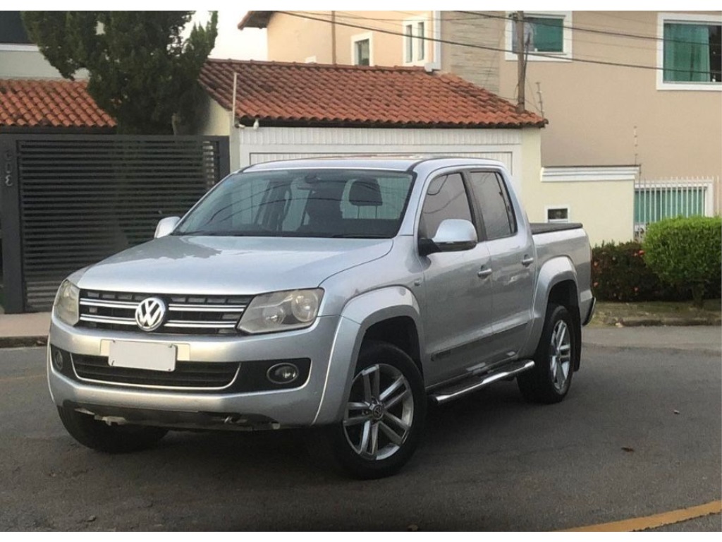 VOLKSWAGEN AMAROK 2.0 HIGHLINE 4X4 CD 16V TURBO INTERCOOLER DIESEL 4P AUTOMÁTICO