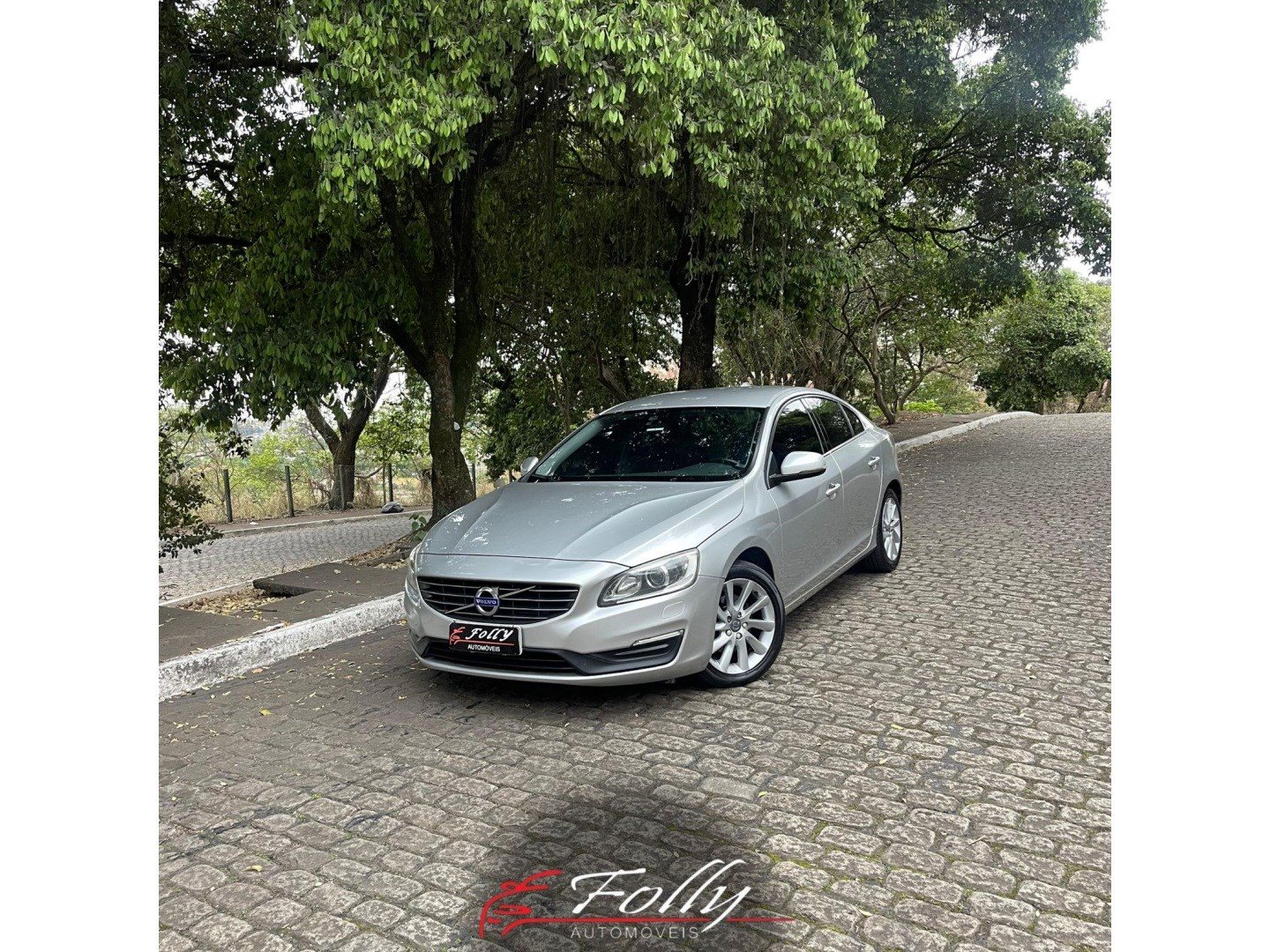 VOLVO S60 2.0 T5 KINETIC 16V TURBO GASOLINA 4P AUTOMÁTICO