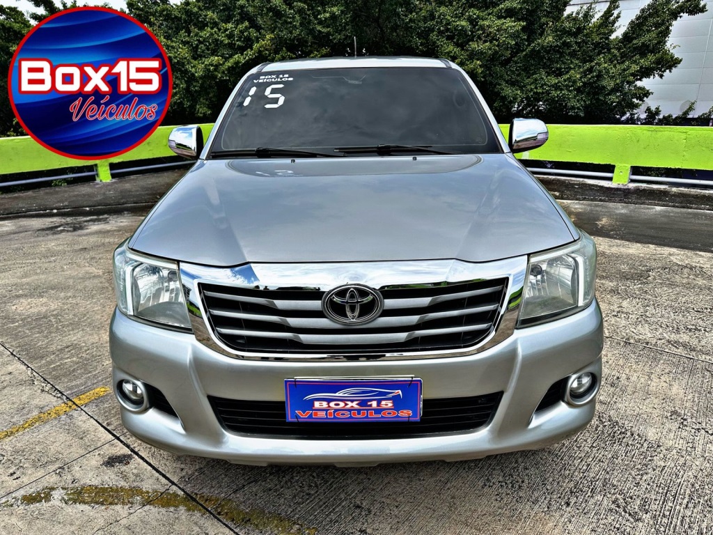 TOYOTA HILUX 2.7 SRV 4X2 CD 16V FLEX 4P AUTOMÁTICO