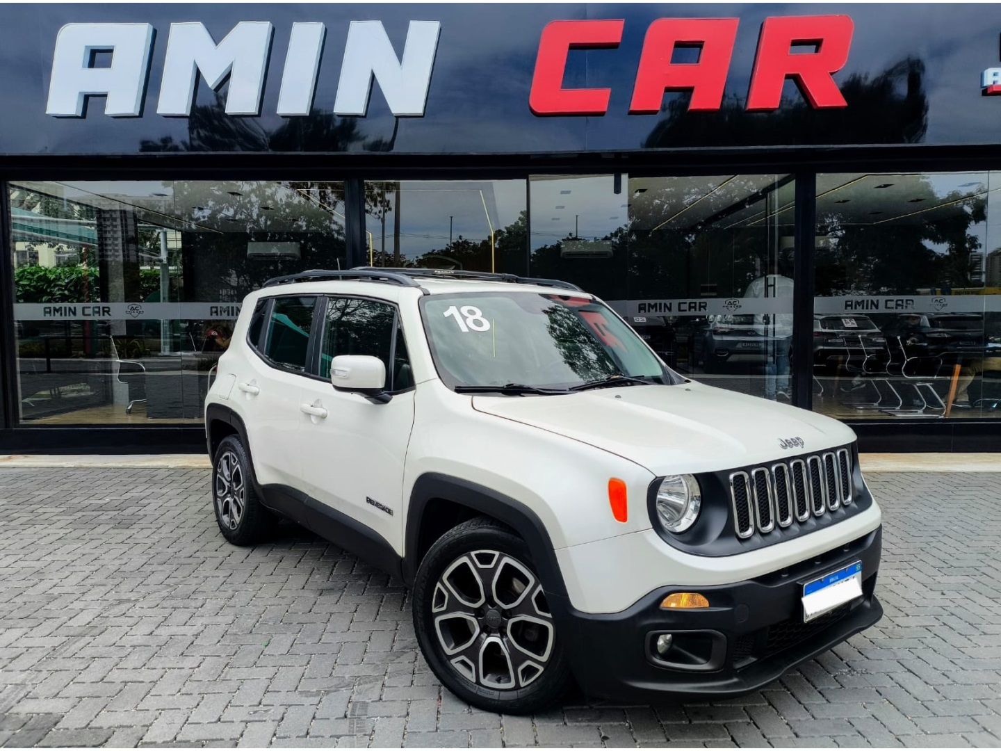 JEEP RENEGADE 1.8 16V FLEX LONGITUDE 4P AUTOMÁTICO