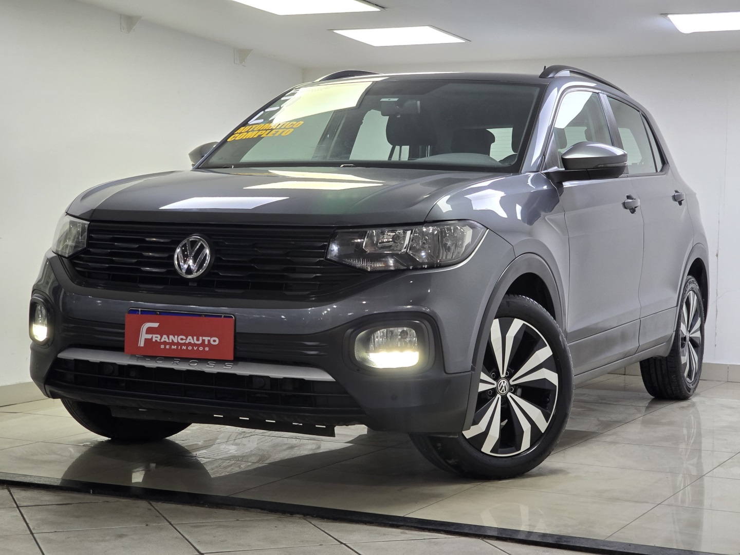 VOLKSWAGEN T-CROSS 1.0 200 TSI TOTAL FLEX AUTOMÁTICO