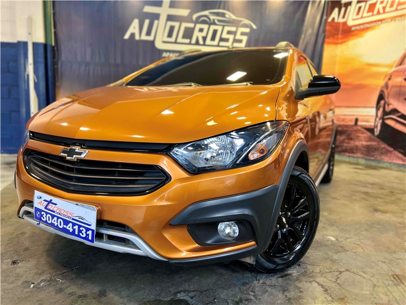 Chevrolet Onix 1.4 Mpfi Ltz Flex 4p 2019 em Curitiba