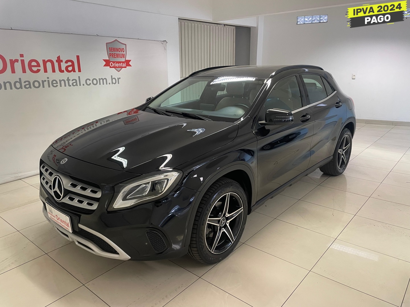 MERCEDES-BENZ GLA 200 1.6 CGI FLEX STYLE 7G-DCT