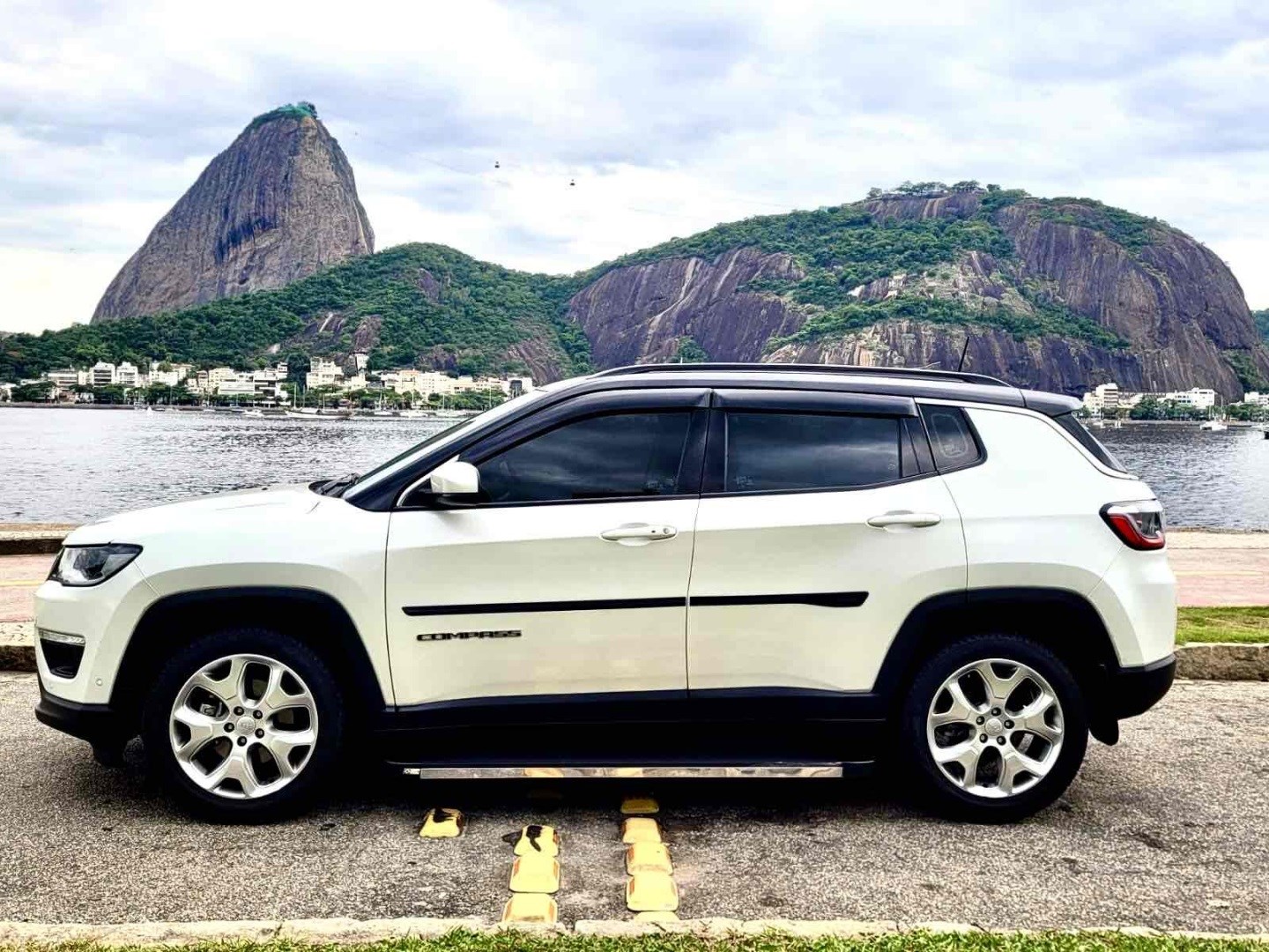 JEEP COMPASS 2.0 16V FLEX LONGITUDE AUTOMÁTICO