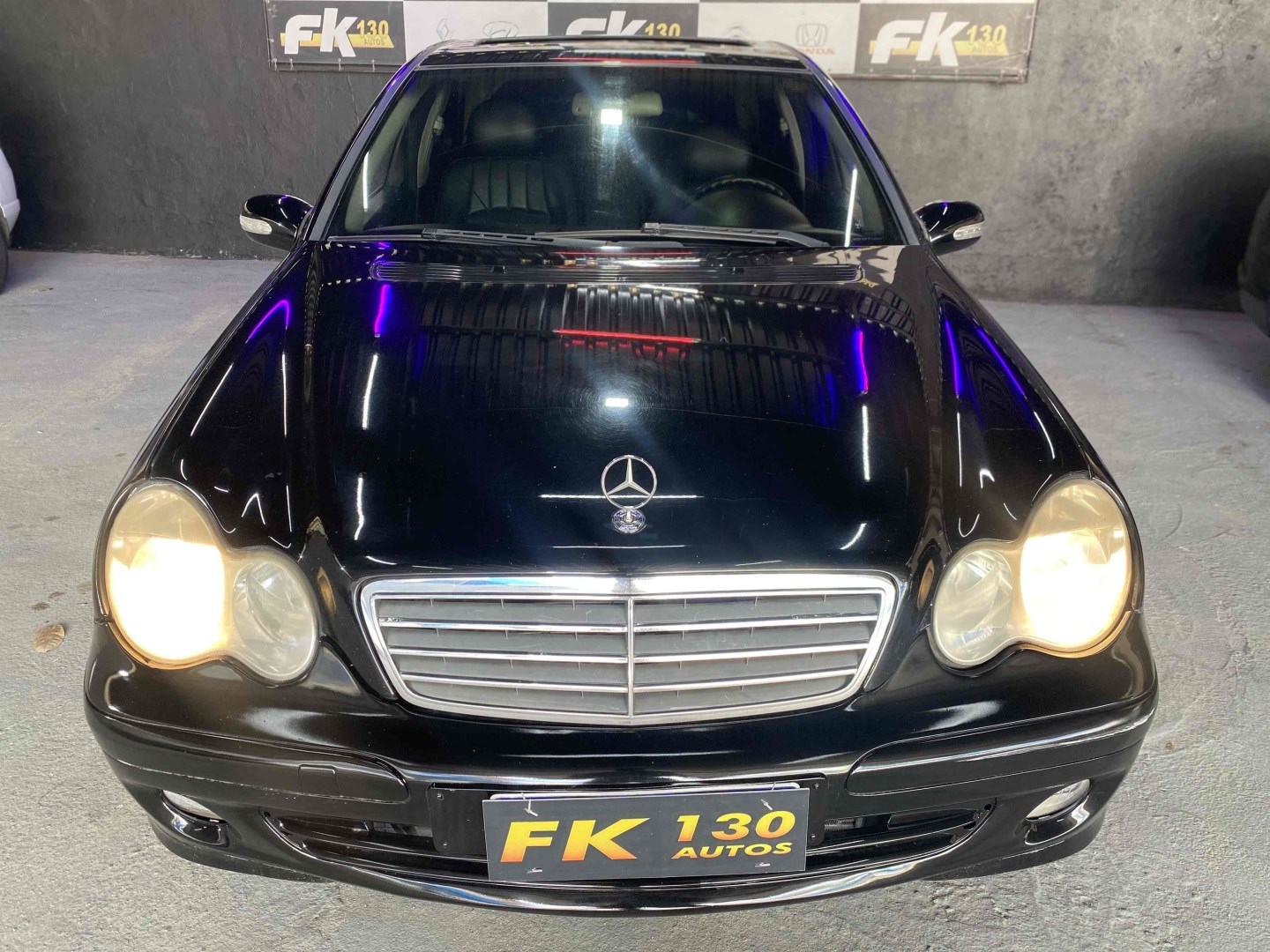 MERCEDES-BENZ C 180 K 1.8 CLASSIC KOMPRESSOR 16V 143 CV GASOLINA 4P AUTOMÁTICO