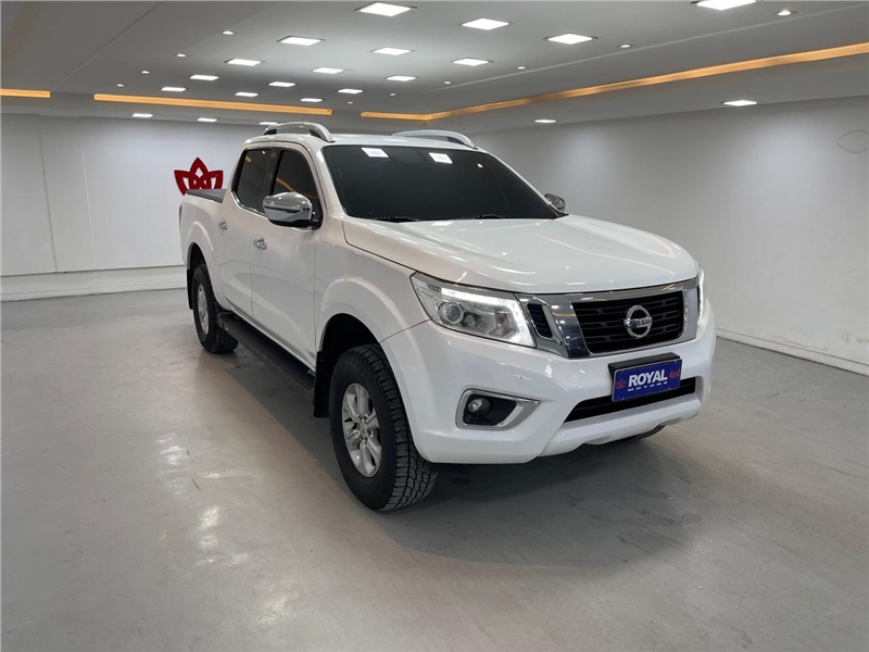 NISSAN FRONTIER 2.3 16V TURBO DIESEL LE CD 4X4 AUTOMÁTICO