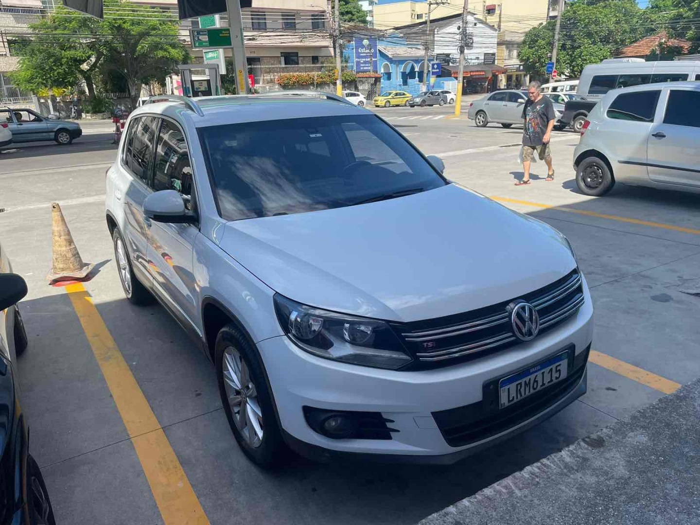 VOLKSWAGEN TIGUAN 2.0 TSI 16V TURBO GASOLINA 4P TIPTRONIC