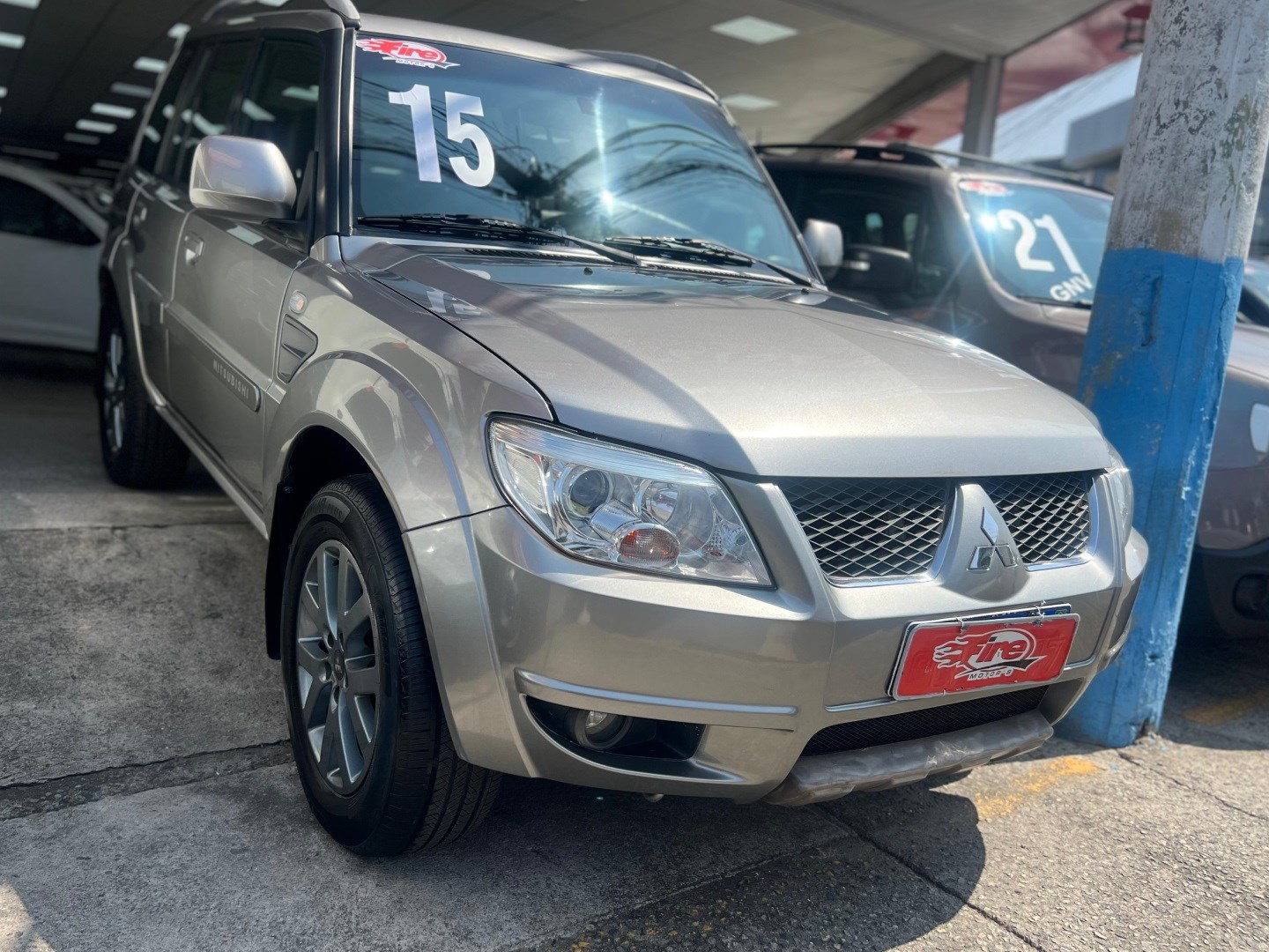 MITSUBISHI PAJERO TR4 2.0 4X2 16V 140CV FLEX 4P AUTOMÁTICO