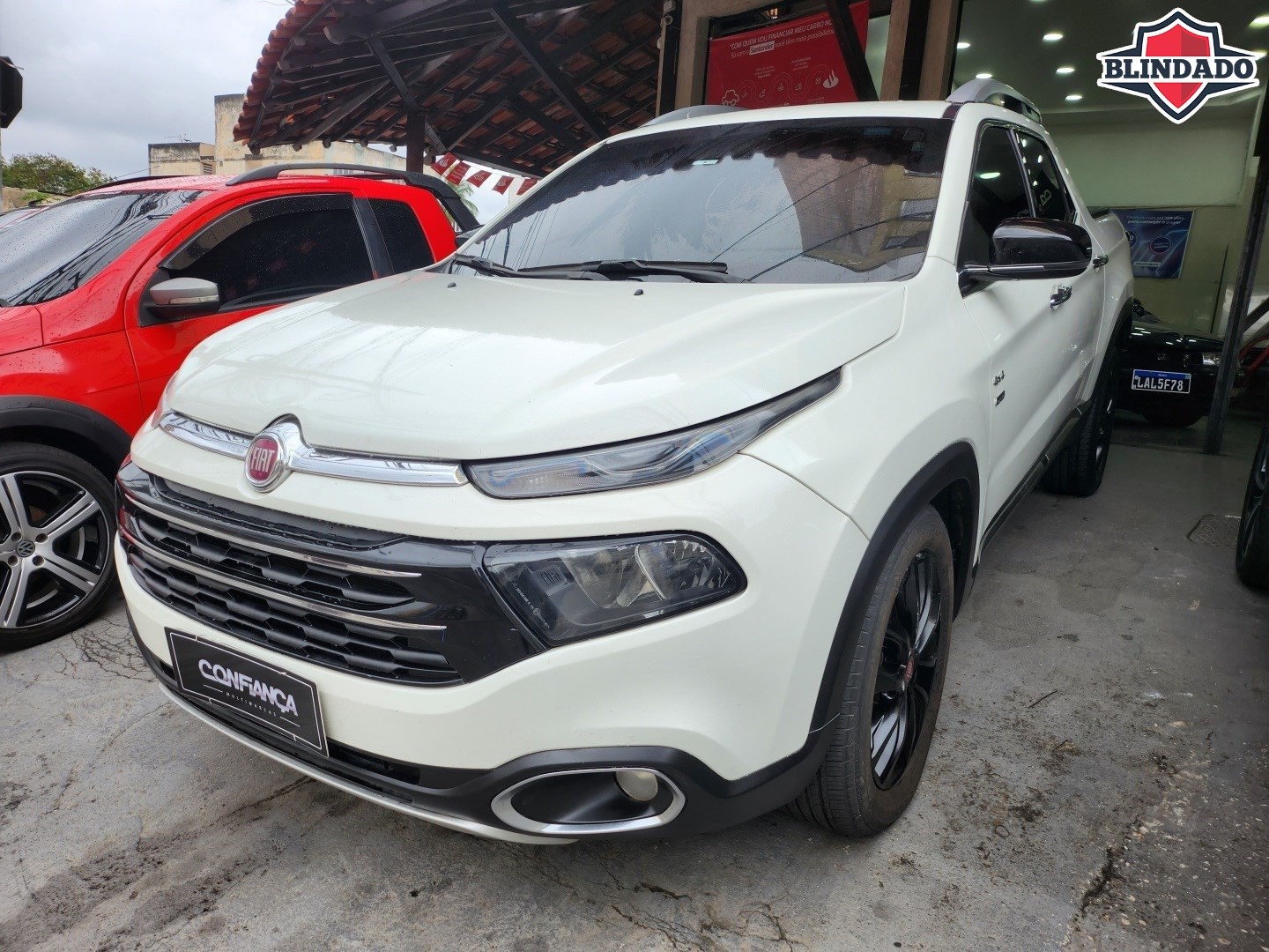 FIAT TORO 2.0 16V TURBO DIESEL VOLCANO 4WD AT9